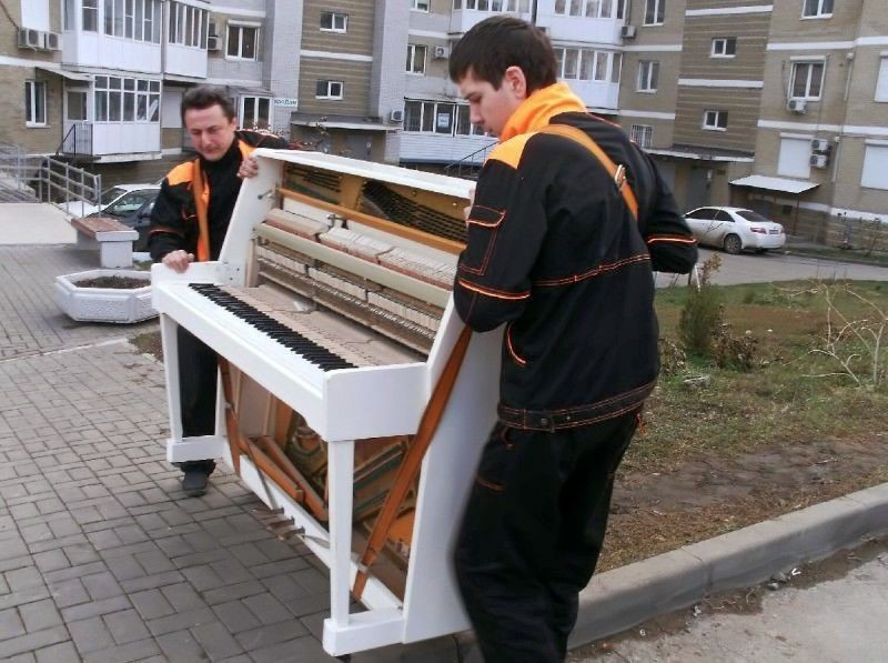 Перевозка пианино и рояля в Ельце — цена от 821 руб., грузчики, упаковка — Мастер24